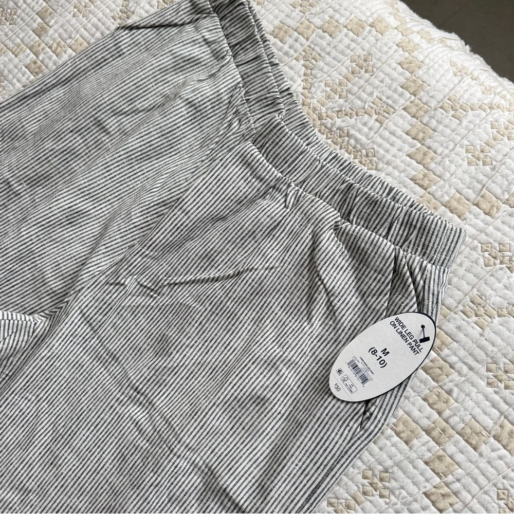 Womens Light Gray Sleeveless Vest and Wide-Leg Trouser Set - Picture 7 of 8